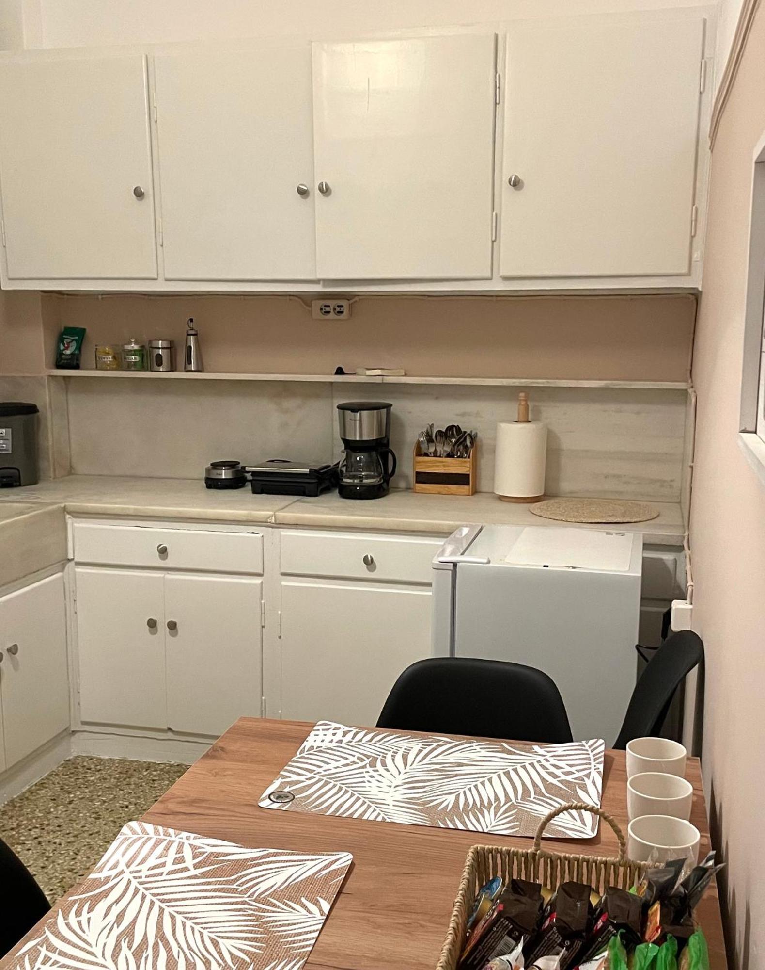 Spacious Apartment Near Panormou Metro Athene Buitenkant foto